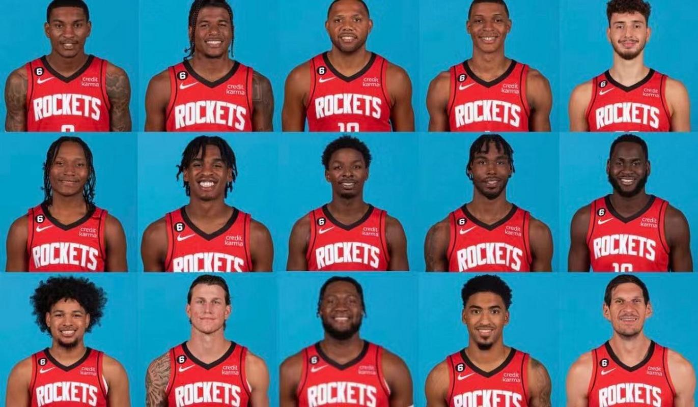 哈萨克斯坦足球超级联赛：13座城市的14支球队（哈萨克超联赛：14支球队分布在13座城市）