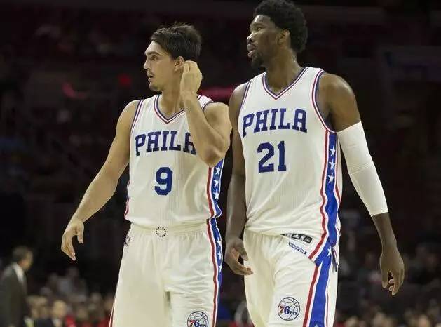 神仙大战！约基奇砍56+16+15，爱德华兹44分被驱逐，一战看清两件事（巅峰对决！约基奇56+16+15，爱德华兹轰44分却被驱逐，一战看透两点）