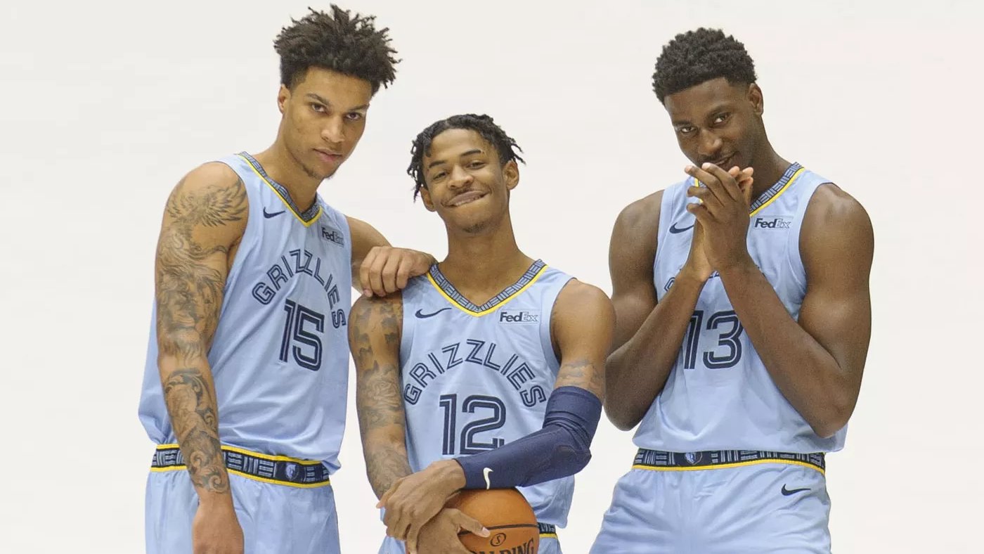 28场6球2助，新晋日本国脚佐藤龙之介当选J1年度最佳年轻球员（28战6球2助！日本新晋国脚佐藤龙之介荣膺J1联赛年度最佳年轻球员）