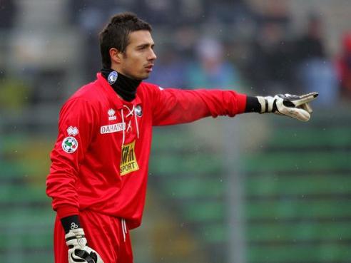 阿斯：预计皇马25-26赛季收入将创体育机构纪录，达12.48亿欧（阿斯报称：皇马25-26赛季收入预计达12.48亿欧元，有望创体育机构历史新高）