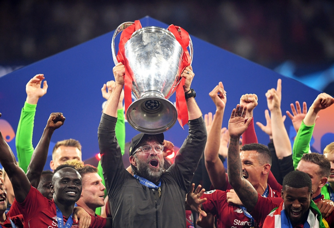 BBC：莱斯特城有意签下昔日西汉姆联前锋安东尼奥（BBC：莱斯特城有意引进前西汉姆联前锋安东尼奥）