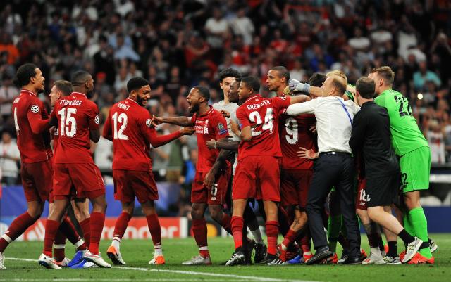 足球中超球队节奏偏慢遭质疑（中超球队节奏偏慢引发外界质疑）