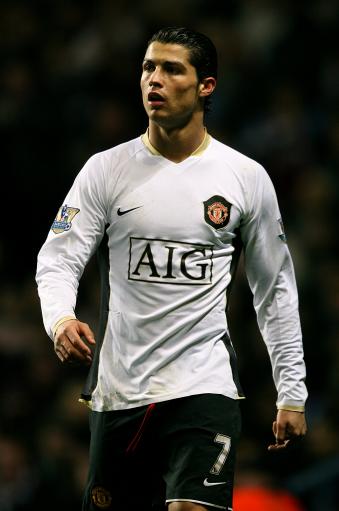 天皇杯决赛对阵：町田泽维亚vs神户胜利船（天皇杯决赛：町田泽维亚对阵神户胜利船）