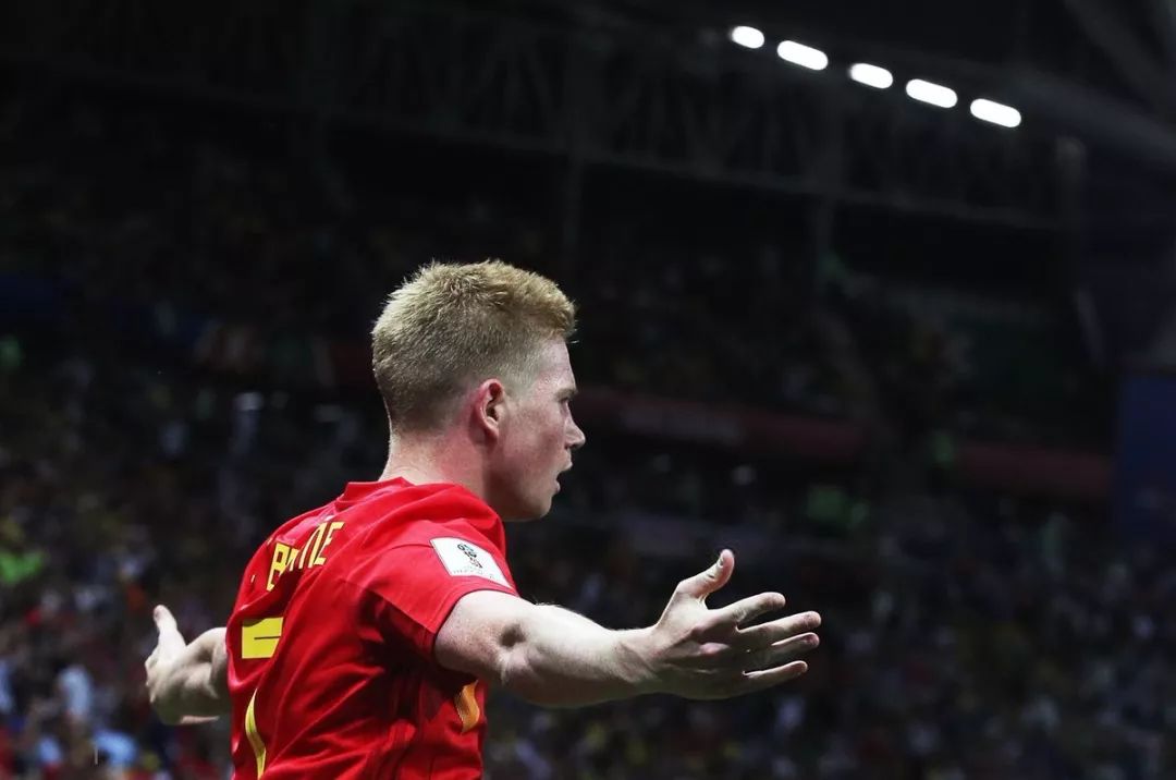 中锋连续三场戴帽，太恐怖（中锋三连场戴帽，太炸裂）